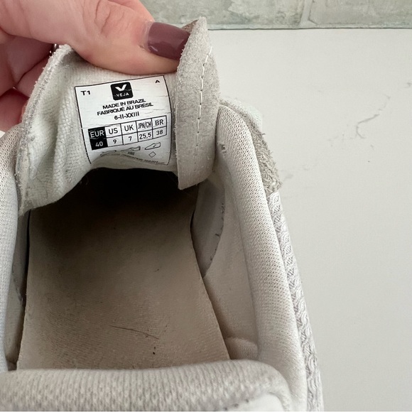 Veja Women's Rio Branco Low Top Sneakers Size 9 - Picture 5 of 6